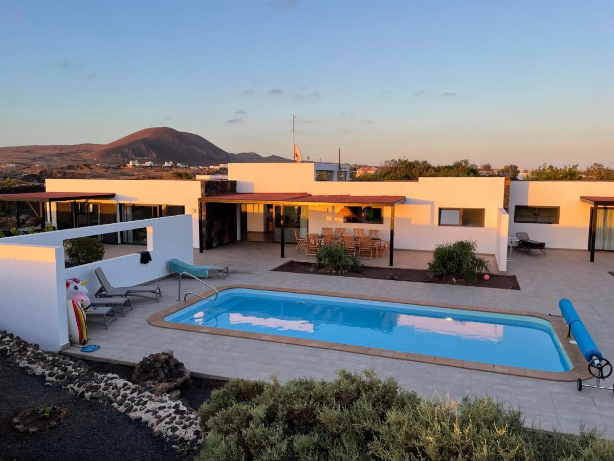 North Shore Villas, Villa Makai, Heated & Shared Pool Lajares Exterior photo