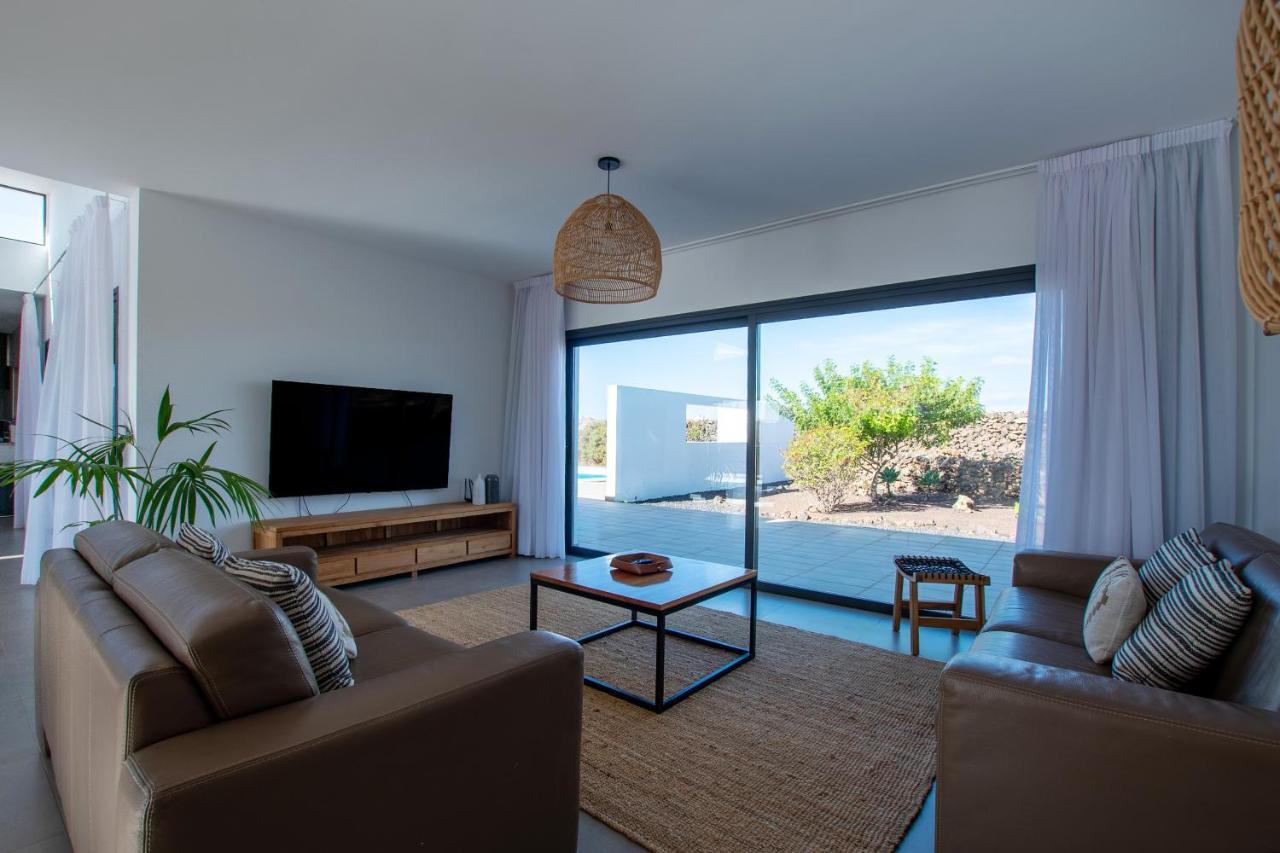 North Shore Villas, Villa Makai, Heated & Shared Pool Lajares Exterior photo